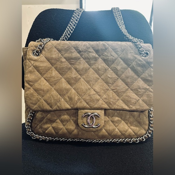 Chanel Quilted chain shoulder bag caviar leather kaki colour - Picture 7 of 7